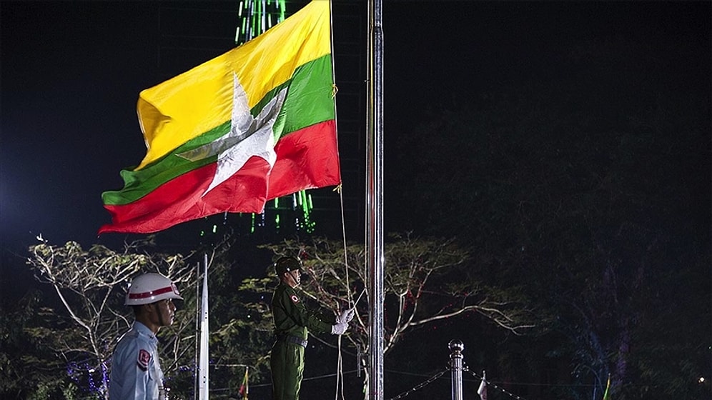Devlet Başkanı Gözaltında! Myanmar Ordusu Yönetime El Koydu