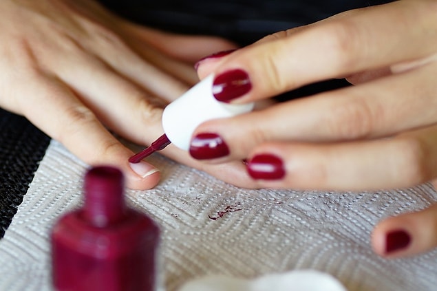 Ojenizi sürdükten sonra üzerinden top coat ile geçmek daha etkili bir sonuç almanızı sağlar!