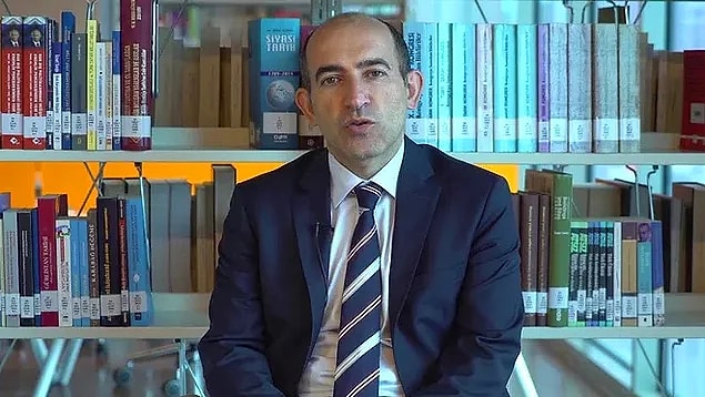 Melih Bulu Kimdir?