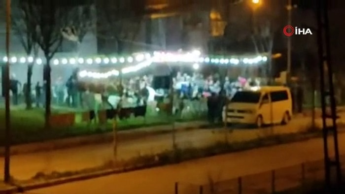 Durmuyorlardı! Müzikli, Danslı Sokak Düğününe Polis Baskını