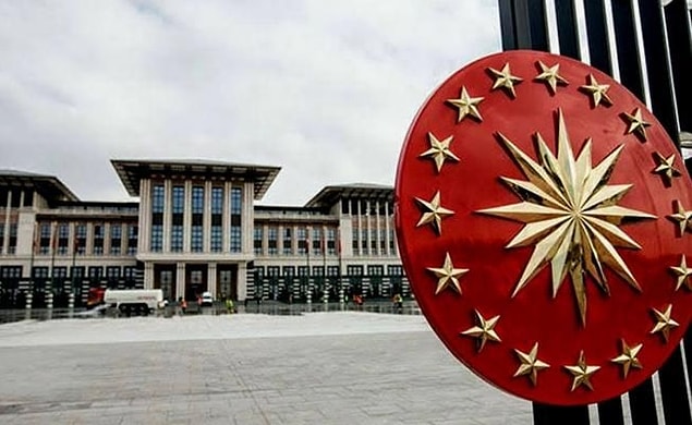 Bir günde memur yapıldı...