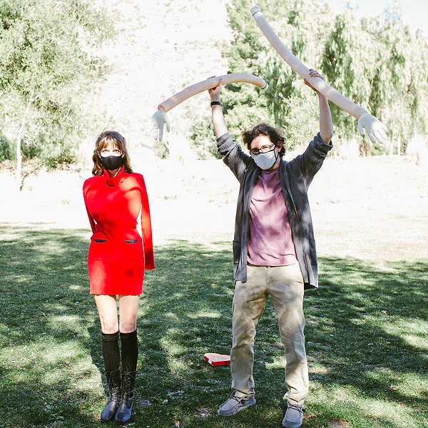 Любовь ранит..