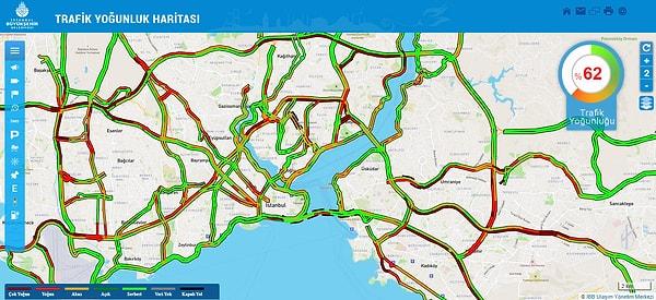 İstanbul Büyükşehir Belediyesi Trafik Yoğunluğu Haritasına göre saat 18.00 sıralarında trafik yoğunluğu yüzde 62'ye ulaştı.