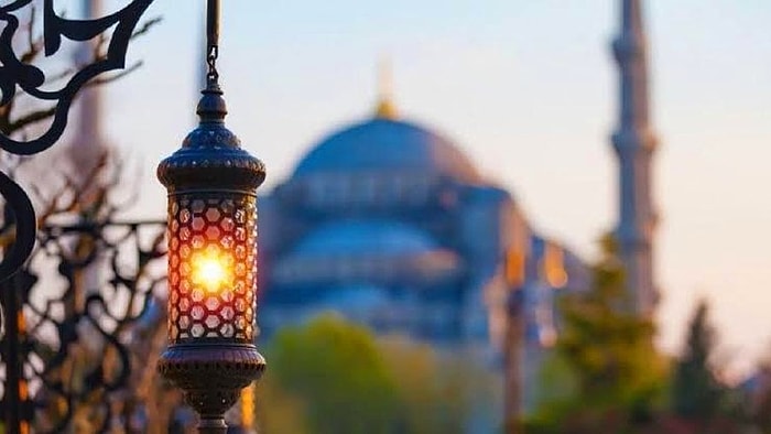 2021 Kandil Günleri: Regaip Kandili Ne Zaman, Hangi Gün?