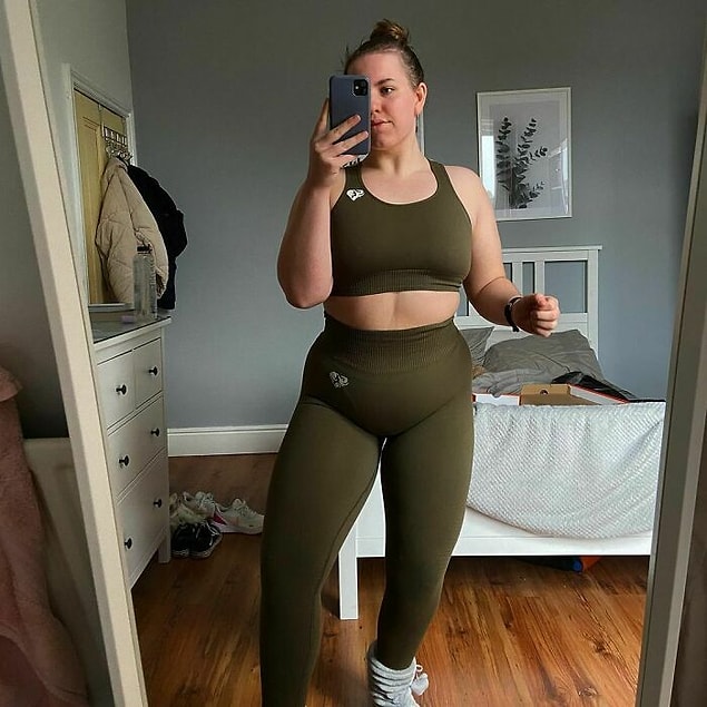 35. 👇😍
