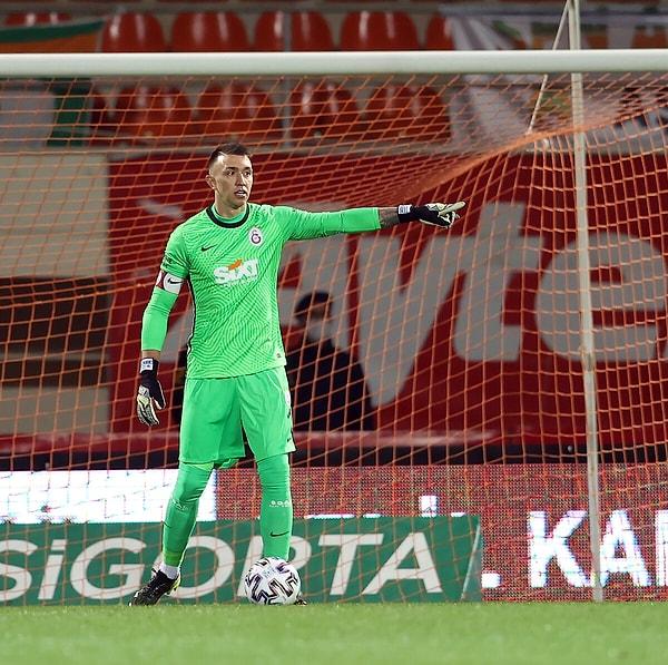 Fernando Muslera, Alanyaspor karşısında bu sezon en fazla kurtarış yaptığı Süper Lig maçını oynadı.