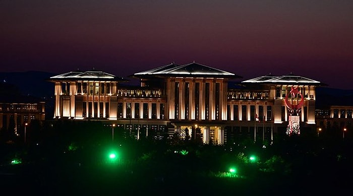 Yasa Değişmiş... Devletin Valisi, 3 Yıl Önce Cumhurbaşkanı'nın Temsilcisi Olmuş!