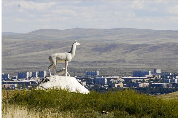 1. Кызыл, столица Тывы.