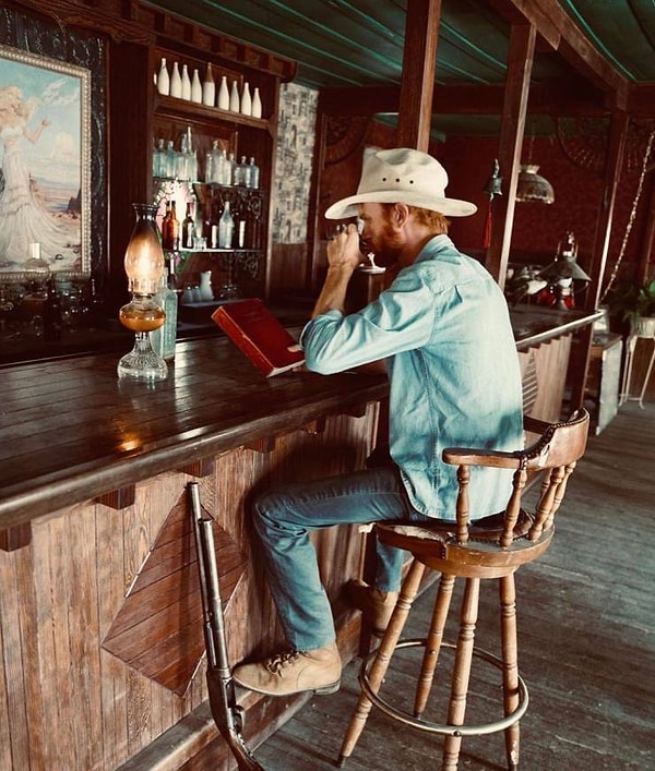 8. Вот еще несколько фото из Инстаграма Брента, в котором он рассказывает о своем проекте.