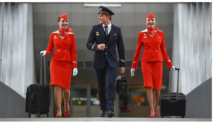 Как выглядит униформа бортпроводников ведущих авиакомпаний России (ФОТО)