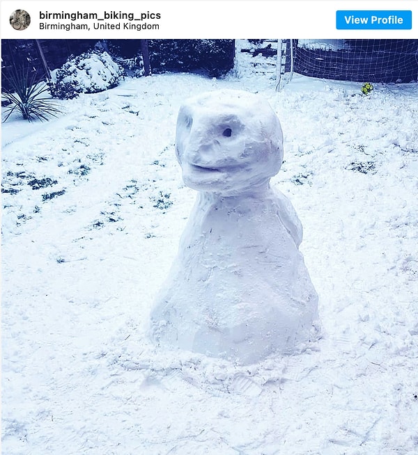 7. Хотел слепить деткам забавного снеговика, а в итоге обеспечил им бессонную ночь с ночными кошмарами.