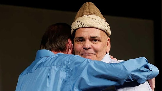 Rasim Öztekin Ustaları Hakkında 'Bana Emeği Geçen Konservatuarların Çoğu Yukarıdan Seyrediyor' Demişti