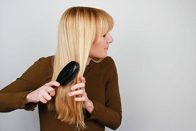 9. İstediğiniz kadar ürün kullanın, eğer doğru fırça ile saçınızı doğru şekilde fırçalamıyorsanız hepsi boşa gidecektir.