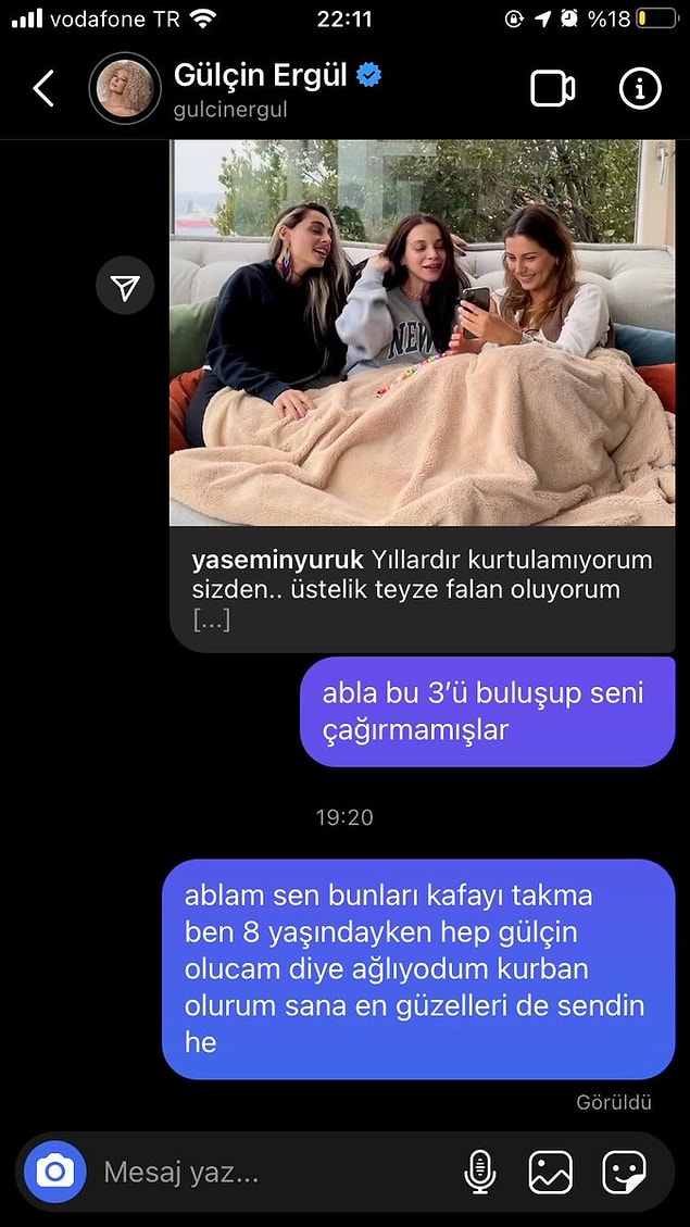Üstüne bir mesaj daha yazmış, yine görmüş Gülçin Hanım.