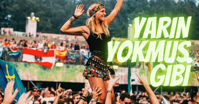 Sizi Avrupa'nın En Büyük Festivallerinden Tomorrowland'in Son 10 Yılında Bir Zaman Yolculuğuna Çıkarıyoruz