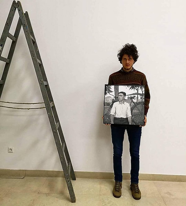 Это Виктор Галуска. Мы надеемся, что ему удастся найти больше людей с фотографий и восстановить красивую деревню Рожетичи.