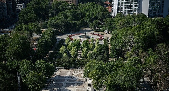 Bakanlık, Gezi Parkı'nın Mülkiyetinin Hangi Vakfa Geçtiğini Açıkladı