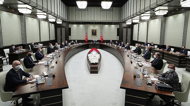 "Siyaseten ağırlığı olan isimler tercih edilecek