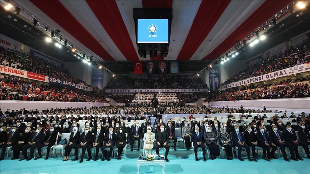 Sağlıkçılardan AKP'ye Kongre Tepkisi: Hakkımızı Helal Etmiyoruz