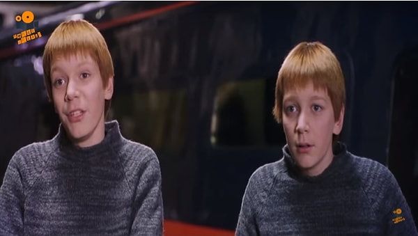 19. Weasley kardeşler aslında doğal kahverengi saçlara sahipken film için saçları turuncuya boyanmış.
