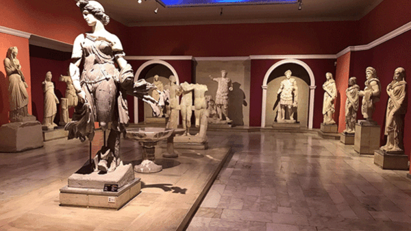 Antalya Arkeoloji ve Tarih Müzesi'nde Zimmet Skandalı