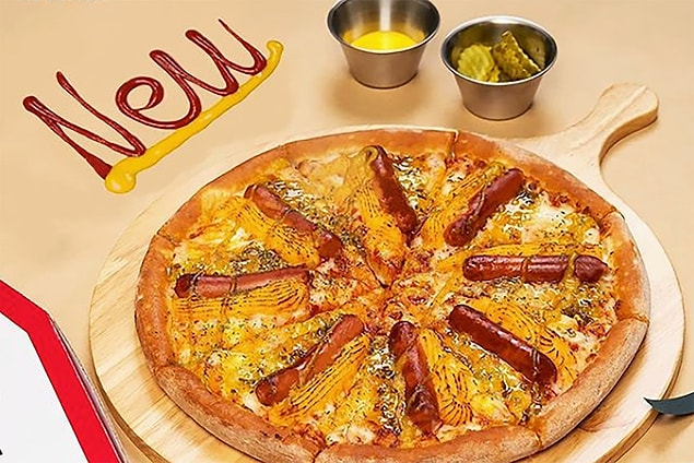 10. Sosisli pizza ve sosisli sandviçli pizza aynı şey değil tabii. Bir de ançüezli ve ananaslı pizza var.