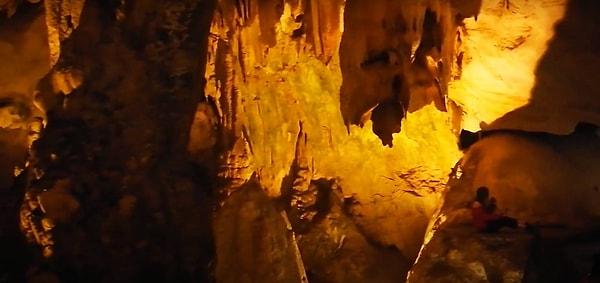 1. Dupnisa Mağarası - Kırklareli