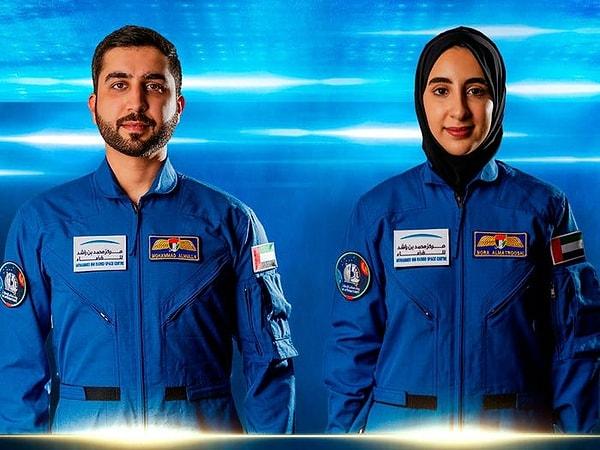 İkili, Birleşik Arap Emirlikleri'nin uzaya çıkmış ilk astronotu Hazza Al Mansouri ve yedek astronotu Sultan Al Neyadi'yle beraber çalışacak.
