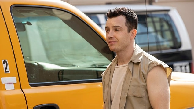 8. Sanki Milkovich hiç değişmemiş gibi geliyordu ama değişmiş.