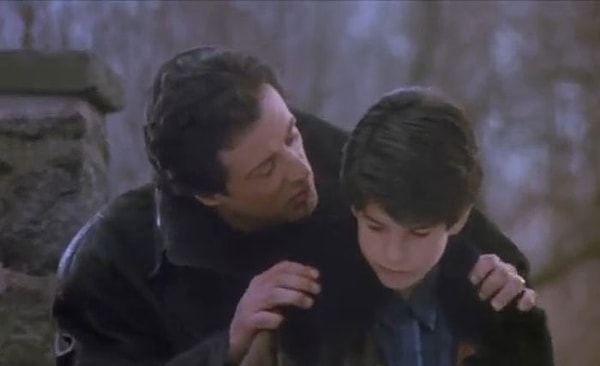3. Сильвестр Сталлоне играл в "Рокки 5" (1990) со своим сыном Сейджем