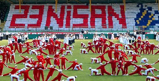 23 Nisan Şiirleri ve Sözleri: Kısa, Anlamlı ve Güzel 23 Nisan Şiirleri…