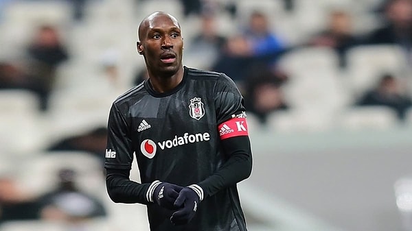 Orta sahalar: Atiba Hutchinson