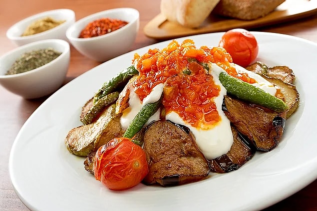 8. Soslu Karışık Kızartma Tarifi: