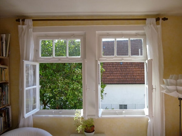 4. Жители Нидерландов не вешают занавески на окна. Есть мнение, что эта привычка родом из традиций протестанства, мол, "нам нечего скрывать".