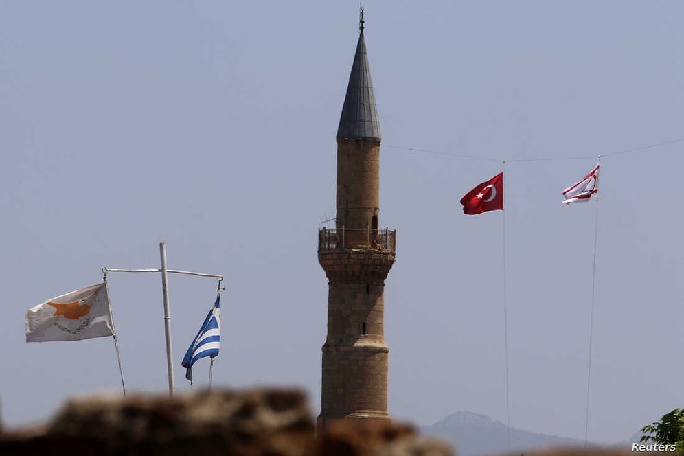 Kıbrıs'ta Taraflar Çözüm İçin 4 Yıl Sonra Cenevre'de Bir Araya Geliyor: Görüşmelerden Ne Bekleniyor?