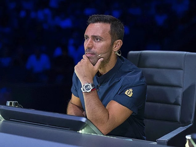 11. Mustafa Sandal, Koronavirüs pandemisi nedeniyle geçtiğimiz yıl gerçekleştirilemeyen EURO 2020 için A milli takıma şarkı hazırlayacağını açıkladı.