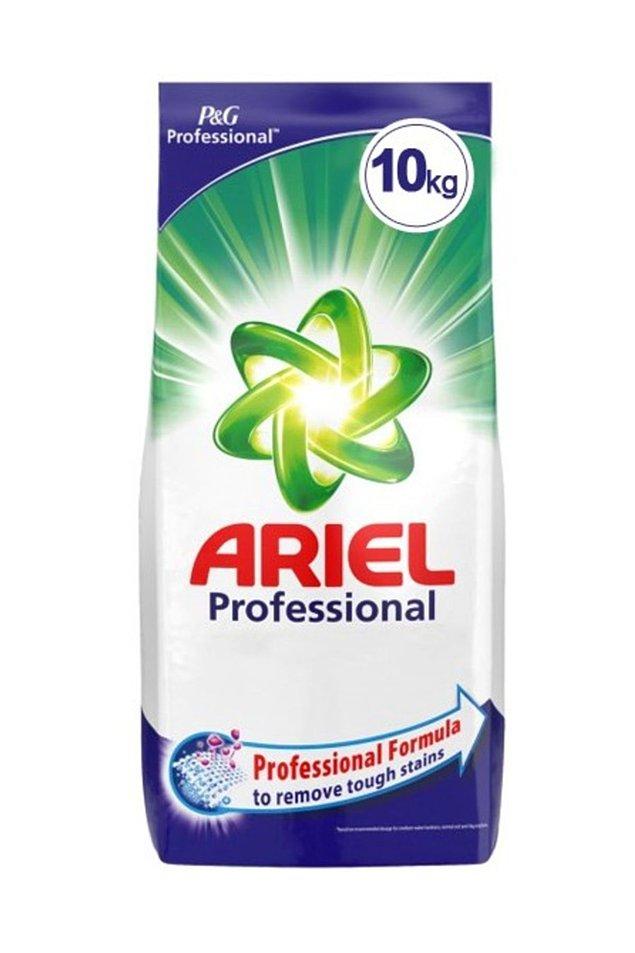 9. Sıvı deterjan kullanmıyorsanız Ariel'in toz deterjanı çok iyi.