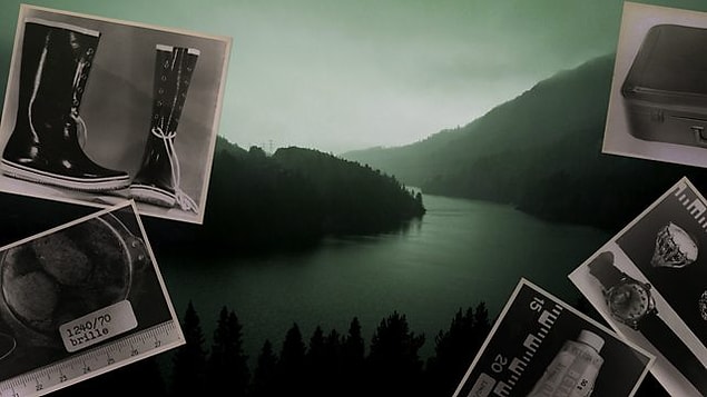 Bir adam ve iki küçük kızı tarafından bulunan yanmış kadın cesedi, yerli halk tarafından 'uğursuz' olarak adlandırılan bir yerde bulundu.