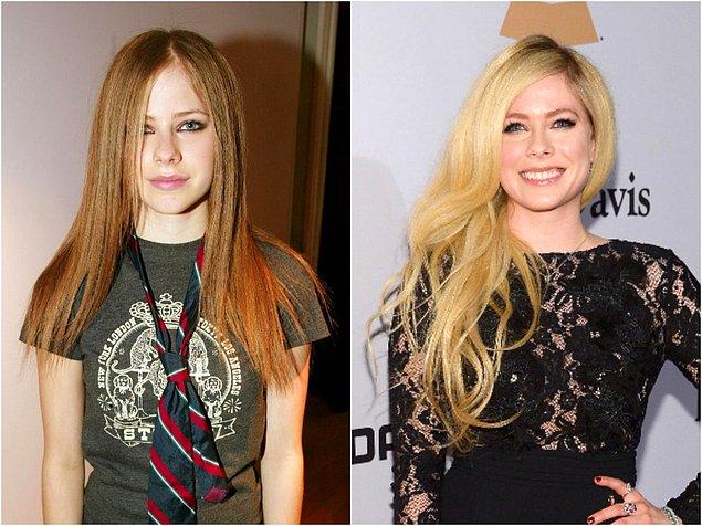 4. Avril Lavigne kumral saçlarıyla hayatımıza girmişti. Hızla saçlarının rengini açtırdı ve sonunda tamamen sarışın oldu.