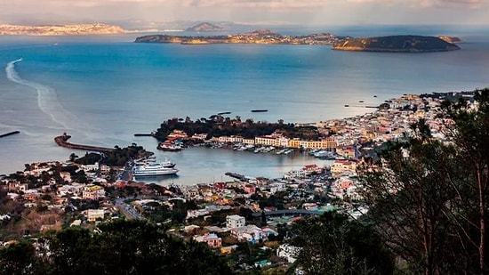 İtalya’da 'Virüssüz Ada' Projesi Hayata Geçirildi