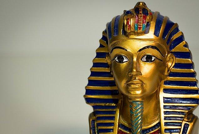 Bilinen ilk oral seks Antik Mısır'da gerçekleşti.