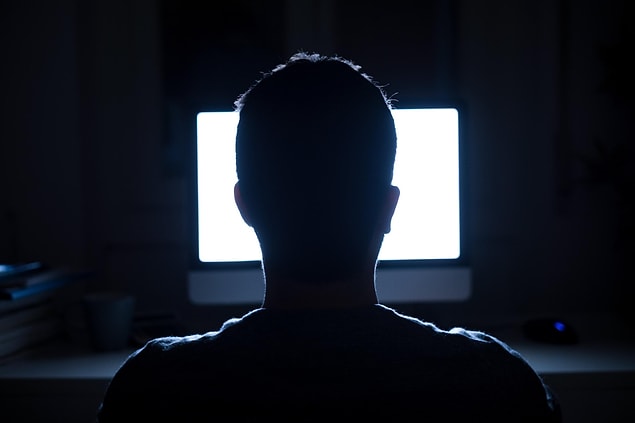 Etkinliğiniz tamamen anonim olduğu için bazı korkutucu yasa dışı uygulamaların mecrası da Dark Web oluyor.