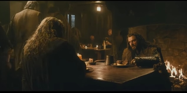 2941 yılında Bree’deki handa Thrain’in torunu cüce Thorin ile karşılaştı. Bu karşılaşmanın ardından Hobbit kitabında anlatılan maceraları başladı. Bu yıl içerisinde; Bilbo Tek Yüzüğü buldu, Yalnız Dağ’da Ejderha Smaug öldürüldü ve Beş Ordular Muharebesi yapıldı.