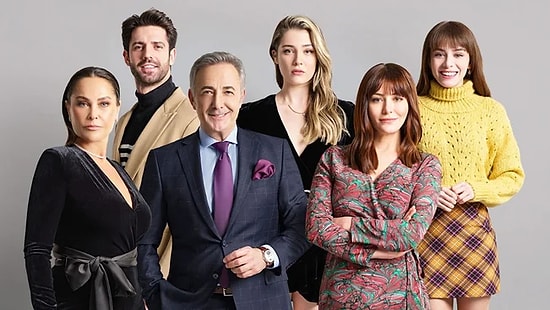 Şok İddia: Hülya Avşar Yapım Şirketini Bastı