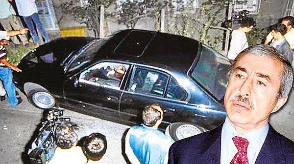 Sami Hoştan, Ali Fevzi Bir gibi isimler "Susurluk Çetesi"nin içinde yer alırken aynı zamanda Ömer Lütfi Topal'ın kumarhanesine %50 ortaktırlar. Ve Topal 28 Temmuz 1996'da arabasında öldürülür.
