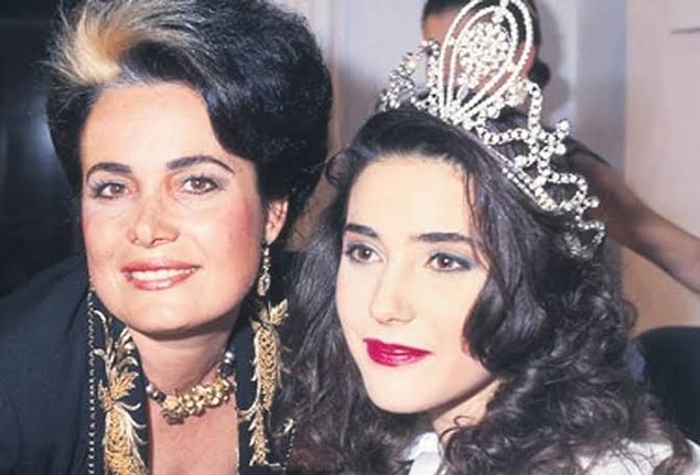 49. Yasemin Baradan (1989)