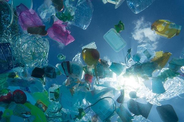 Okyanuslardaki plastik kirliliği da dikkat çeken düzeyde