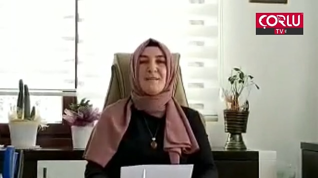 Ardından ise 'Ey Türk gençliği naber. Lütfen işimizi ciddi yapalım. Birinci vazifen Sosyal Yardım İşleri Müdürlüğü'nde çalışıp, önce gelen talepleri almak. Dünya kadar gelen talepler Fatma, Sevignar ve Beyhan tarafından excelle aktarılıp İlyas Aslan tarafından teker teker küfürle beraber kontrol edildikten sonra bir liste olışturulup saha ekibi arkadaşlarına vermektir' diyor.