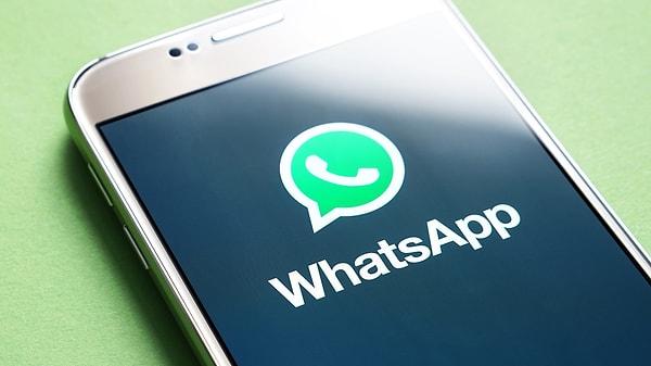 WhatsApp'ın yeni özelliği şu an için bazı cihazlarda kullanılabilir olsa da, tüm cihazlara henüz gelmedi. Yakın zamanda yapılacak bir güncellemeyle bütün cihazlara getirilmesi yakındır.