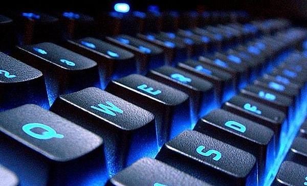 14. "Tuşlara bakmadan klavye kullanabilmek çok zaman kurtarıyor. Bence oldukça faydalı."